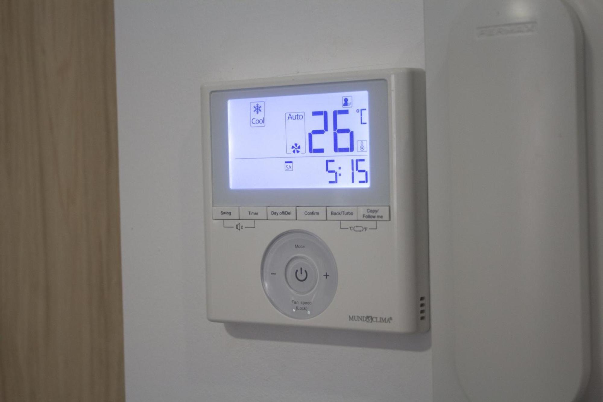 Bajo Moderno En El Centro De Apartamento